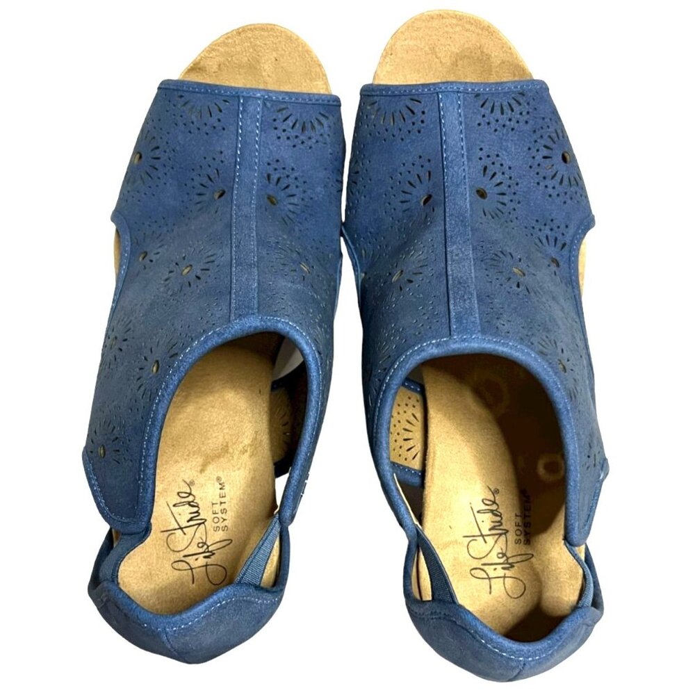 LifeStride Womens Blue Cork Wedge Sandals With Laser-Cut Floral Design - Picture 3 of 8